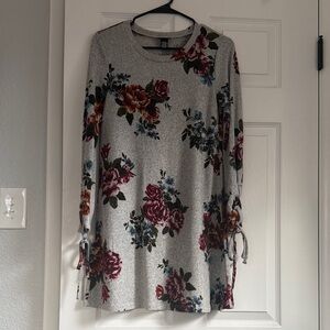 Rue21 Gray Floral Sweater Dress